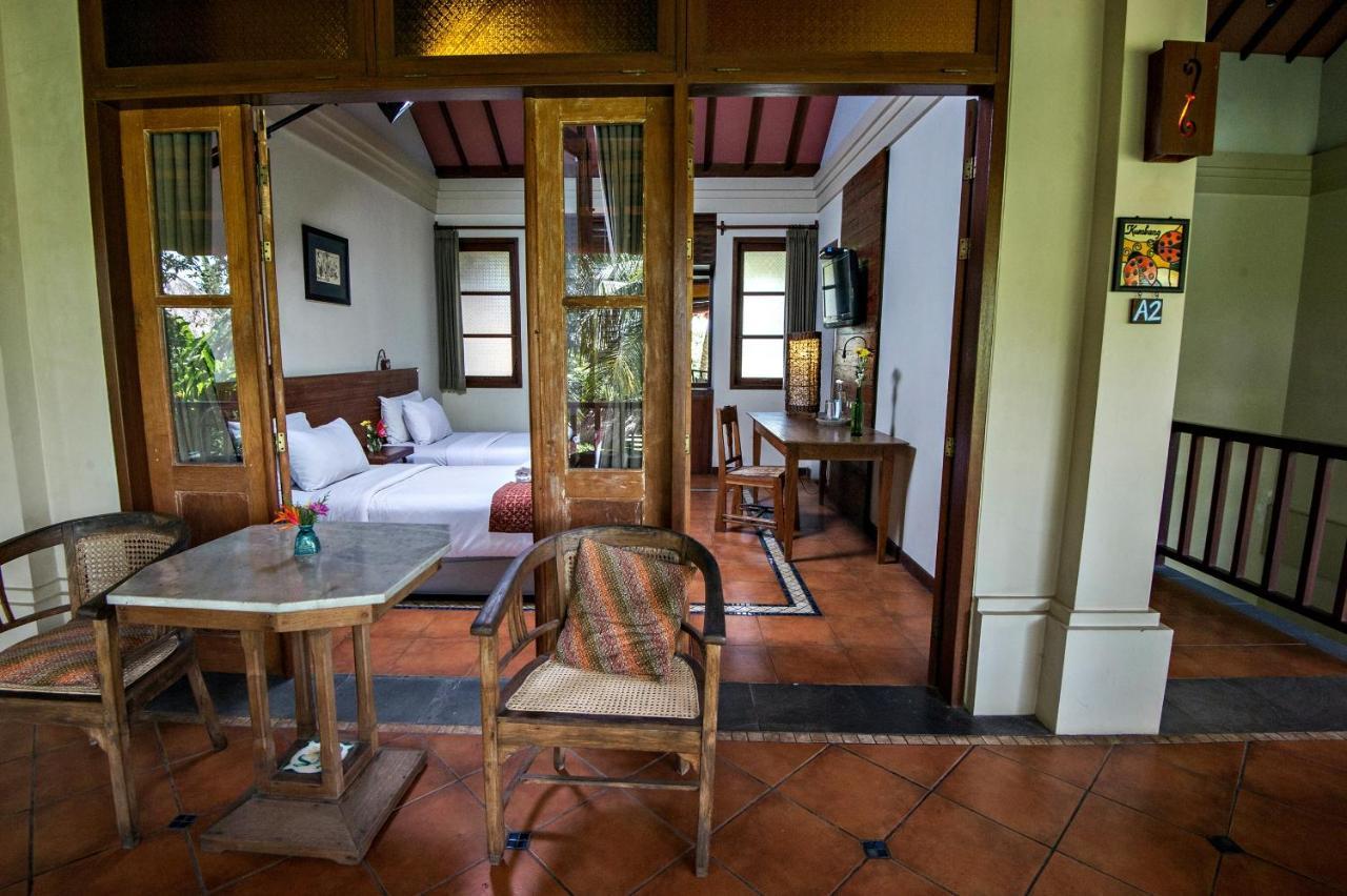 Omah Apik Hotel Ubud Exterior foto