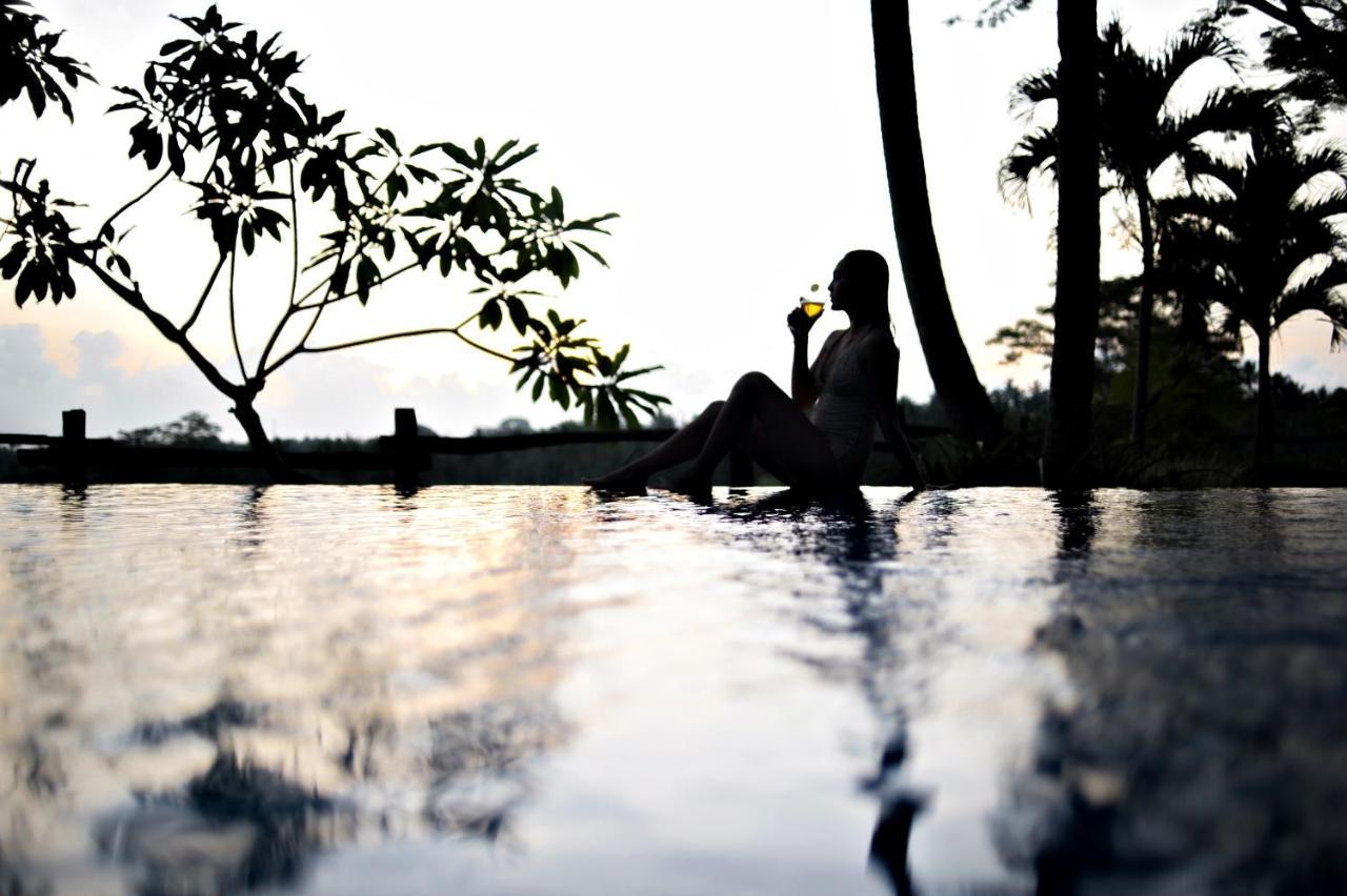 Omah Apik Hotel Ubud Exterior foto
